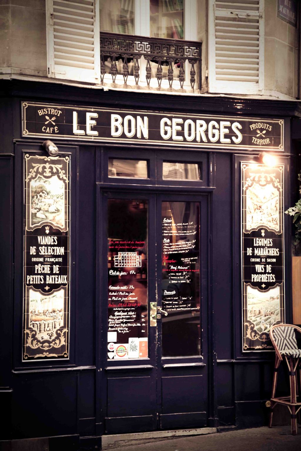 Lovely Parisian shop&nbsp;facades