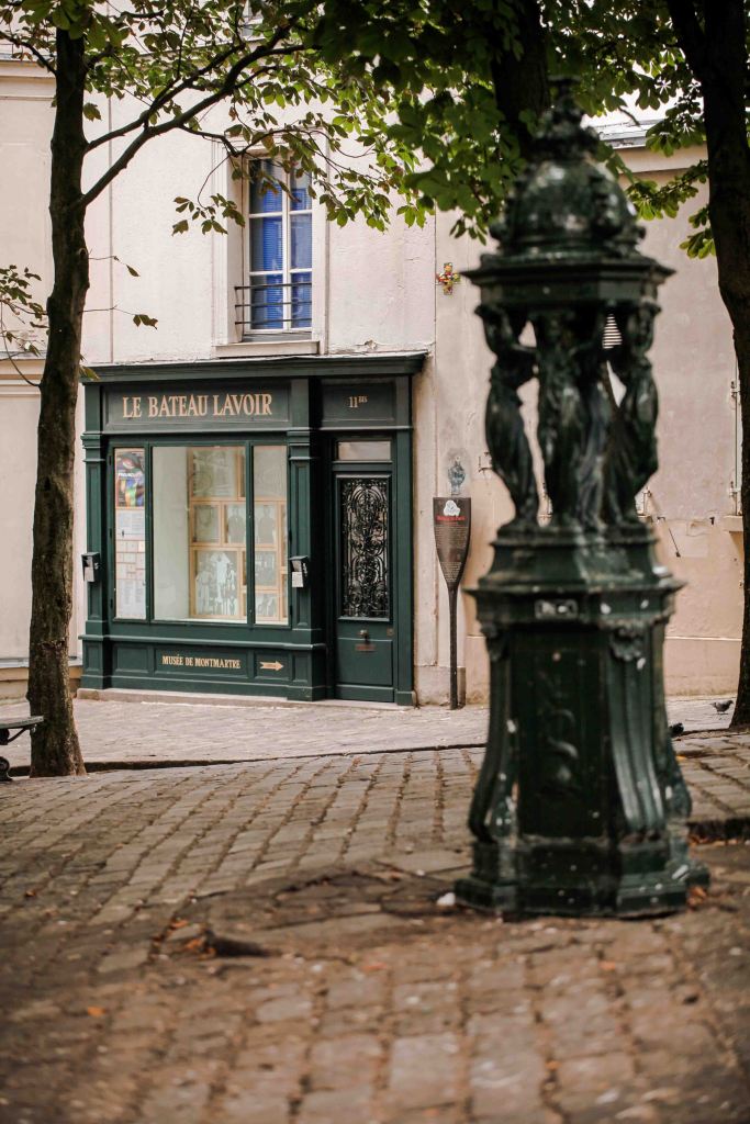 the bateau lavoir, an artist residency in Montmartre, Paris