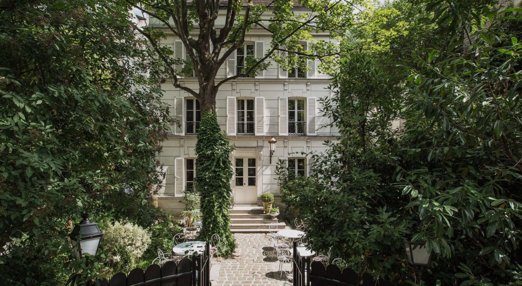 L’hotel Particulier: the jewel of Montmartre