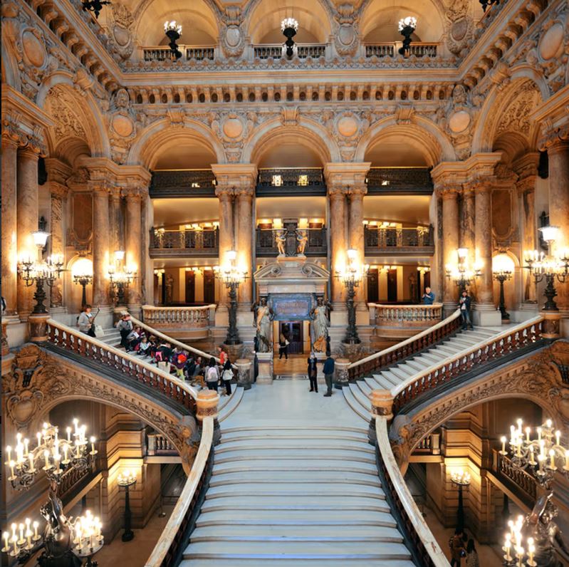 Visit the majestic Opéra Garnier
