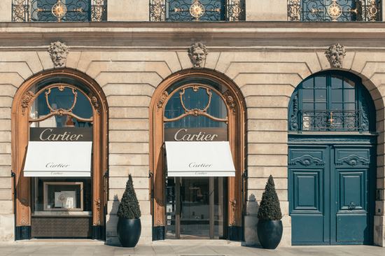 Place Vendôme, the showcase of jewelery