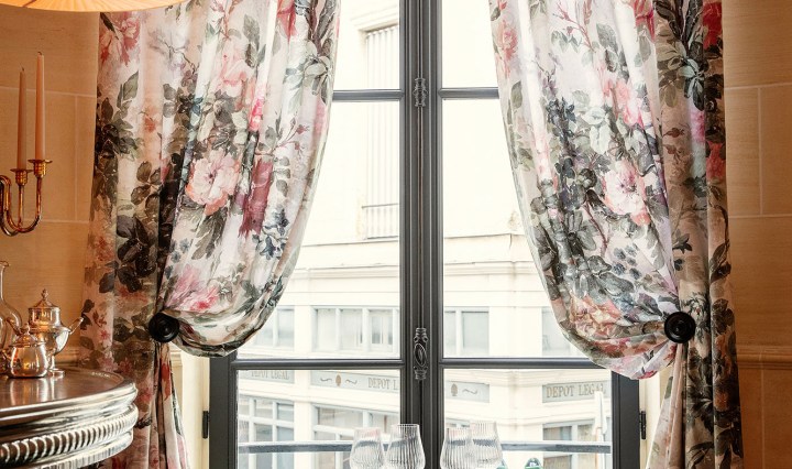 Alain Ducasse tea room in Paris