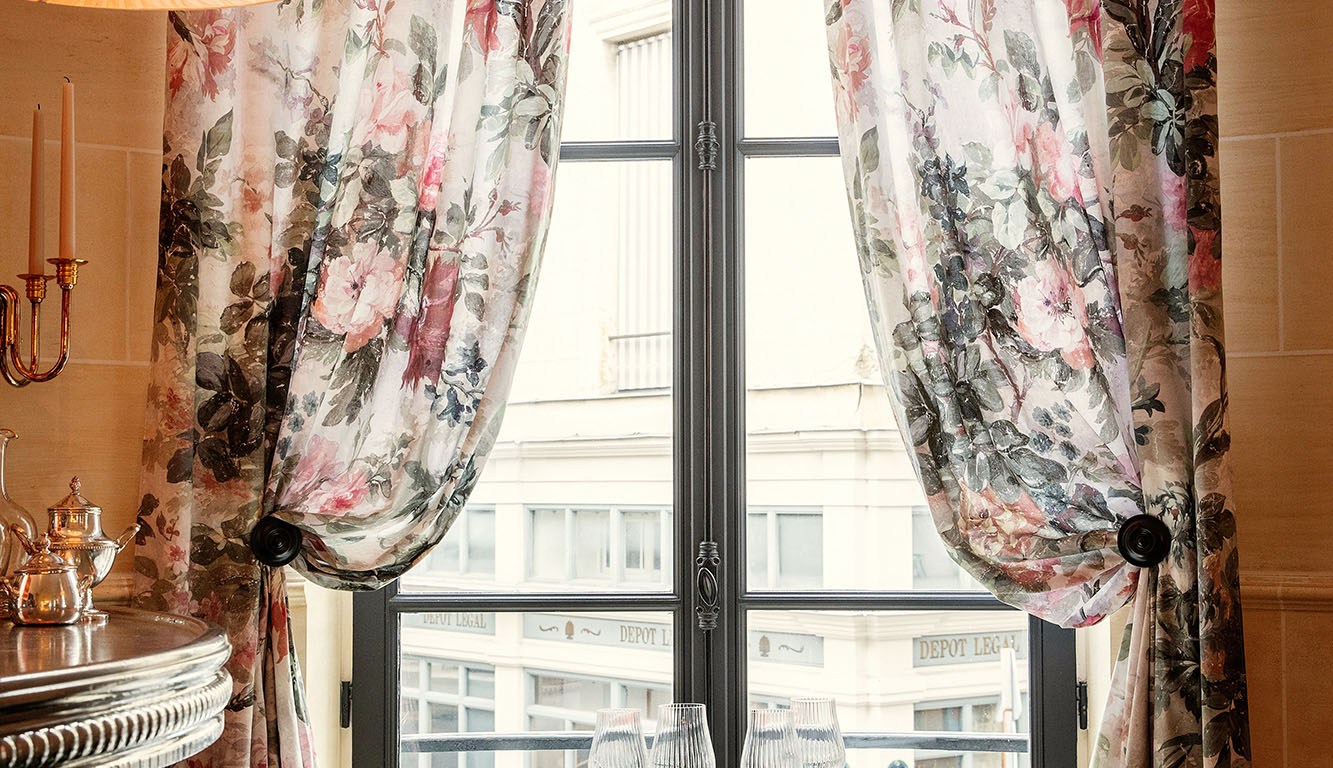 Alain Ducasse tea room in Paris