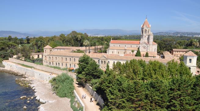 the abbey of the monk of lérins in the french riviera