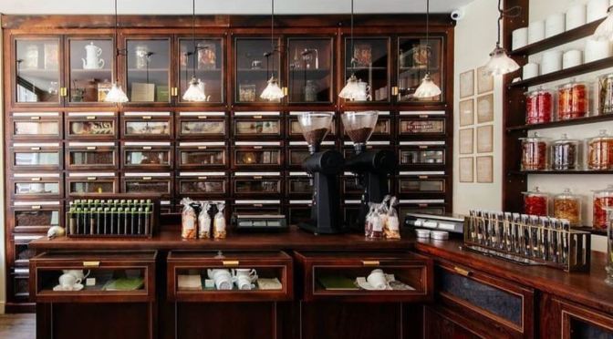The oldest coffee shop in Paris