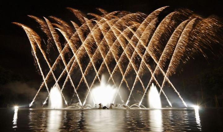 grandes eaux musicales of versailles palace