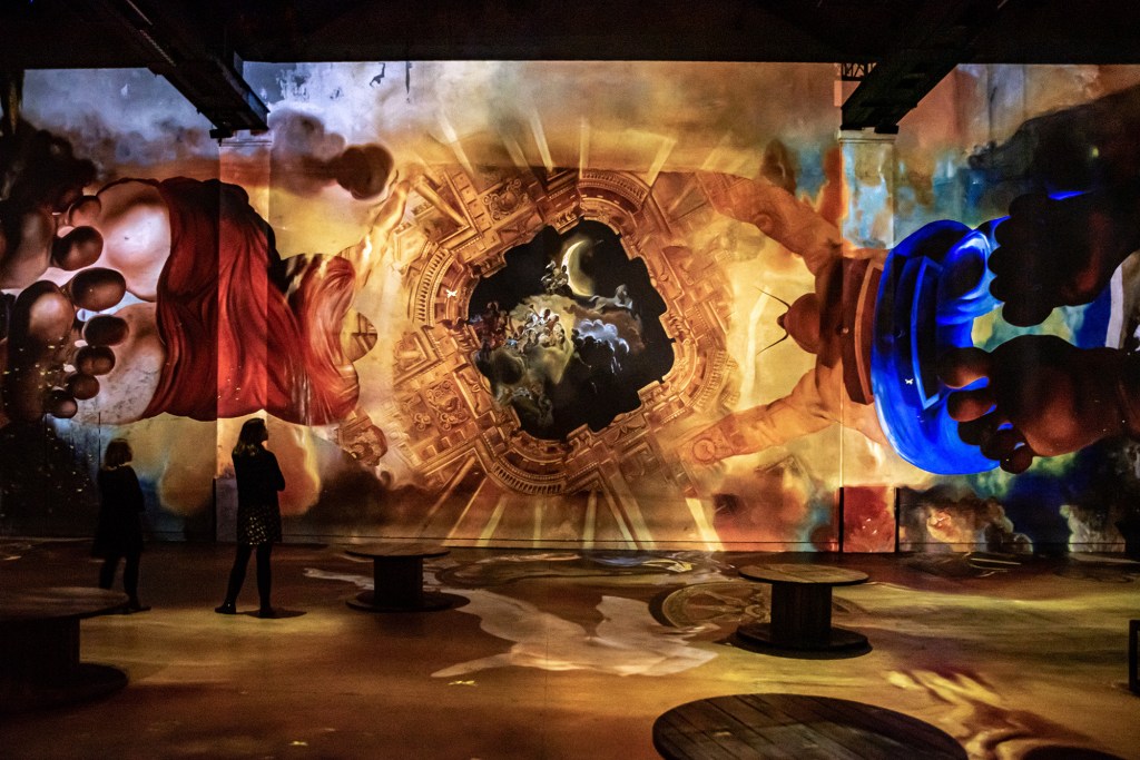 Dali exhibition at l'atelier des lumiรจres paris
