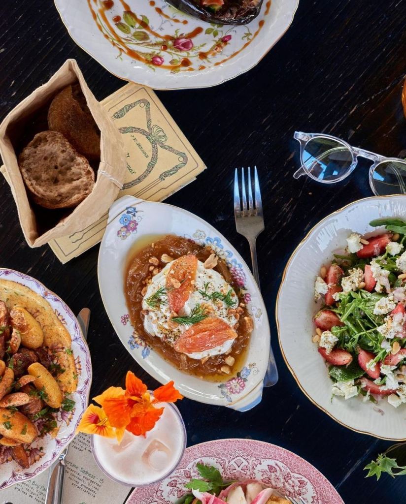 Creatures, the trendiest rooftop restaurant of Paris