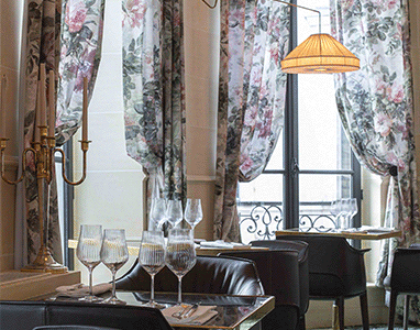 Alain Ducasse Tea room in Paris