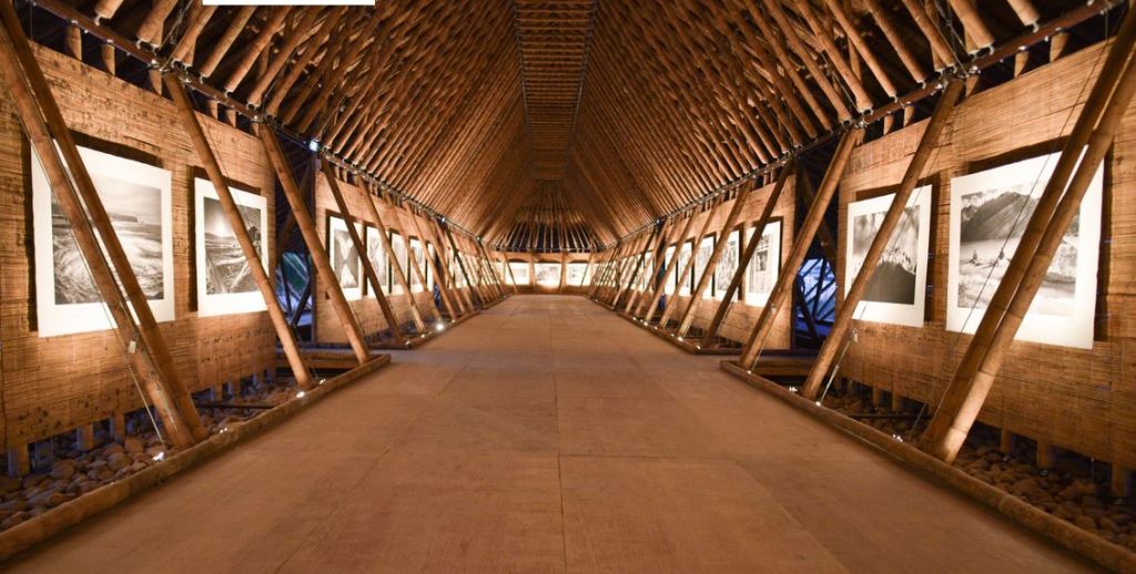 Aqua Mater is a photographic exhibition by Sebastião Salgado in Paris. It takes place in a monumental bamboo pavilion on the Parvis de la Défense and focuses on the themes of water and ecology.