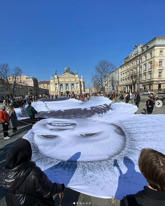 a fresco of the artist JR