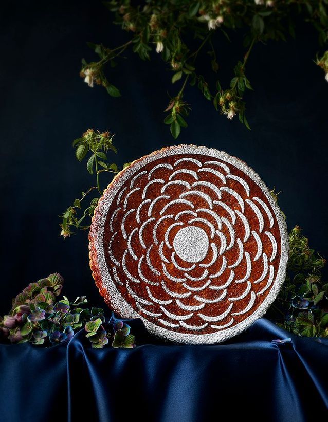pierre hermé king's cake