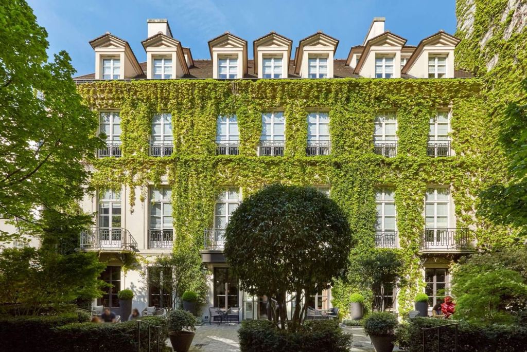 pavillon de la Reine