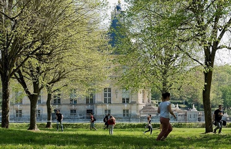 easter chateau de vaux le vicomte