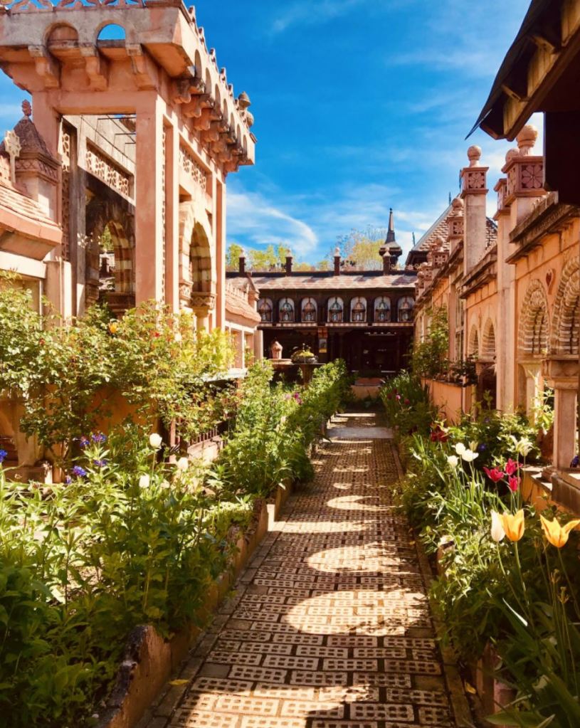 Les Jardins Secrets of Vaulx