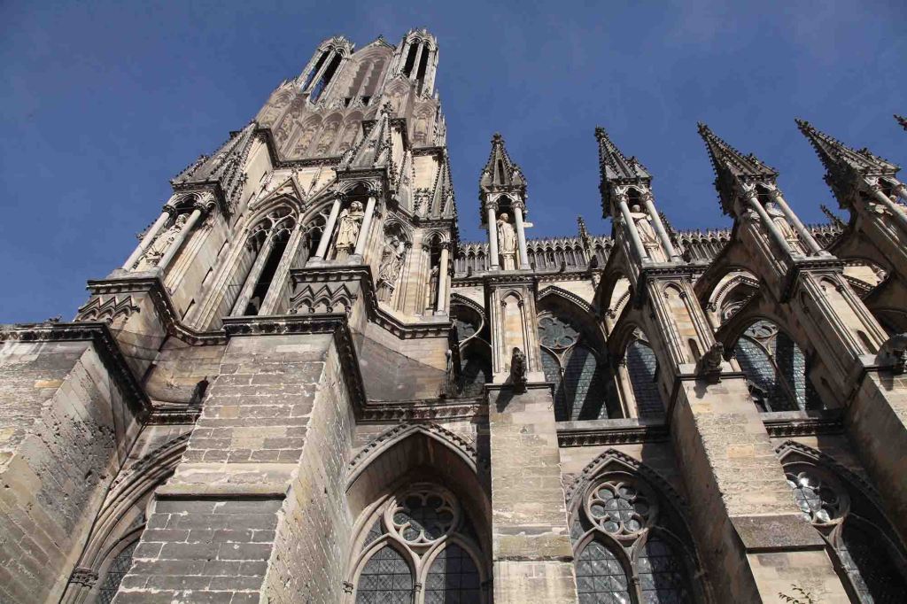 visit reims